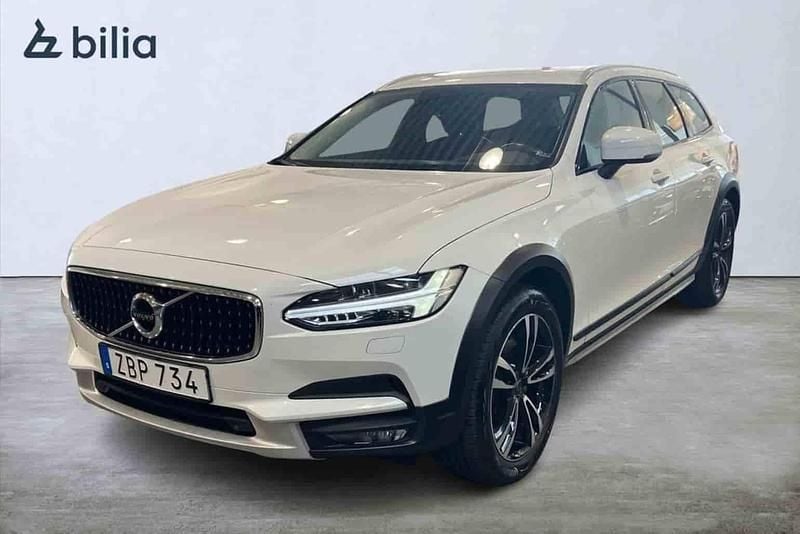 Vit Begagnad 2019 Volvo V90 CC Kombi | 299 900 kr - Bild 1/1