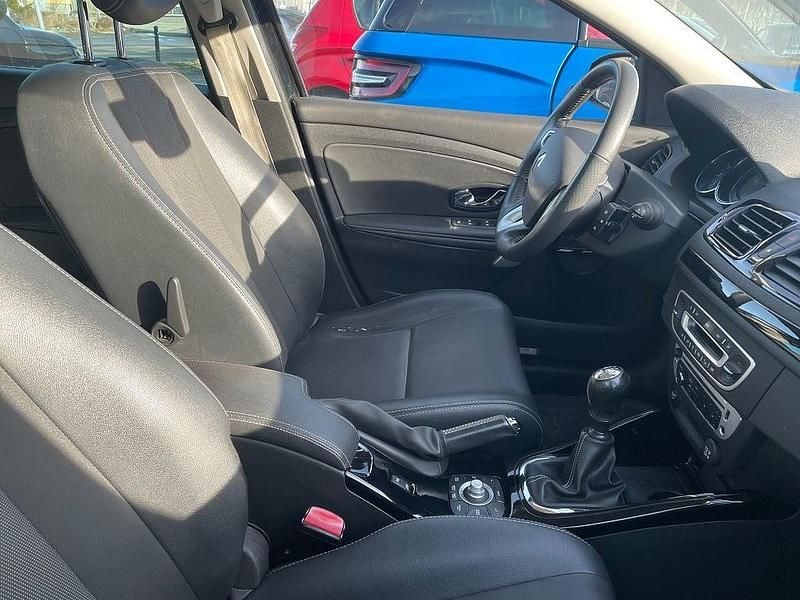 Begagnad Renault Mégane GrandTour Bose Edition 96 HK (70 kW) 2012 Svart Kombi