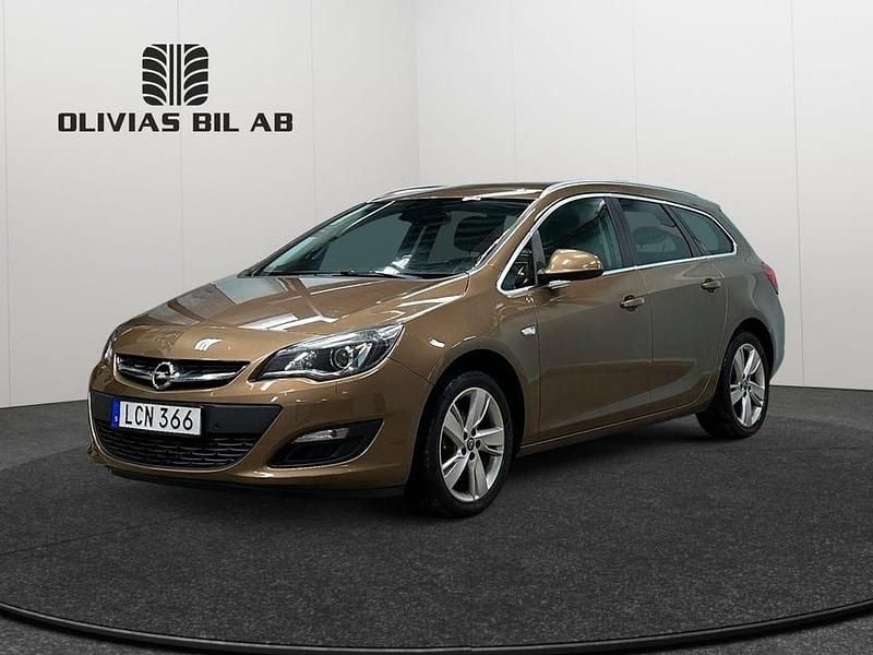 Begagnad Opel Astra drive 140 HK (102 kW) 2016 Brun Kombi