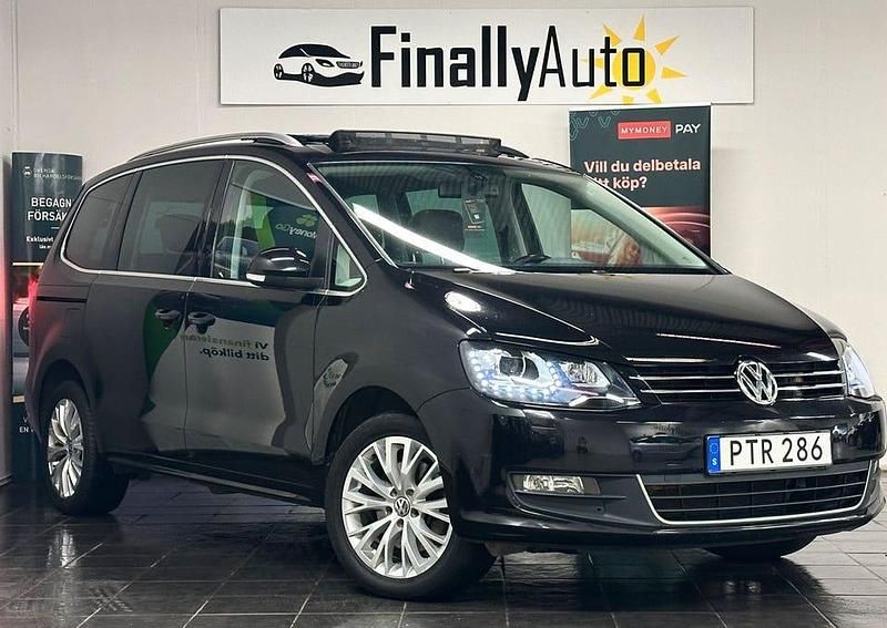 Begagnad VW Sharan 140 HK (102 kW) 2015 Svart Minibuss