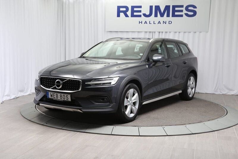 Grå Begagnad 2019 Volvo V60 CC SE Kombi | 324 500 kr (Marknadspris) - Bild 1/4