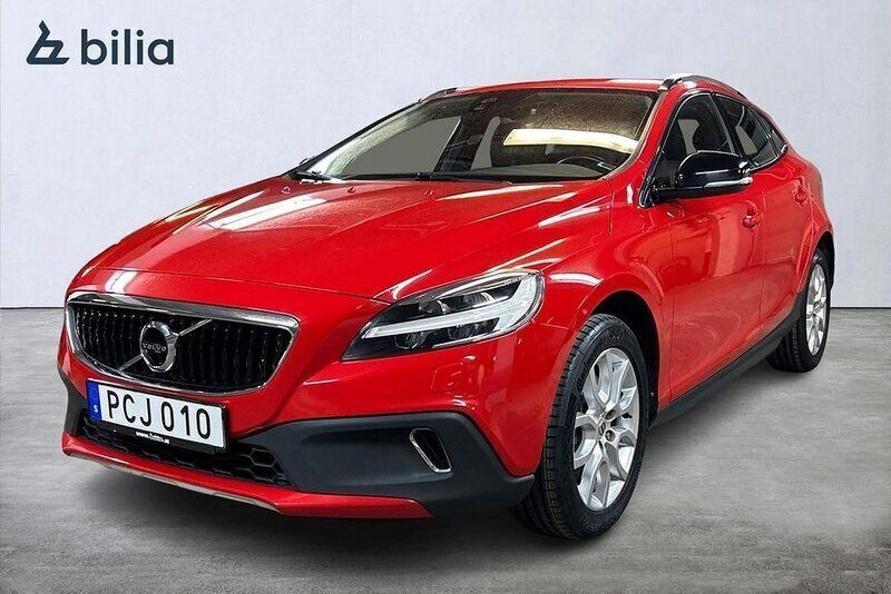 Röd Begagnad 2016 Volvo V40 CC Business Edition Kombi | 169 900 kr (Lite dyr) - Bild 1/3