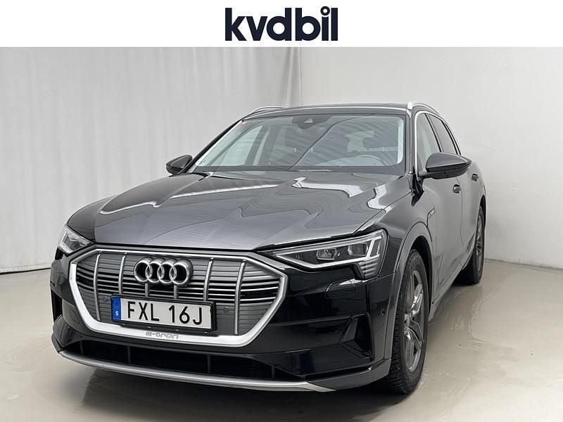 Svart Begagnad 2021 Audi e-tron Proline SUV | 280 000 kr (Superpris) - Bild 1/3