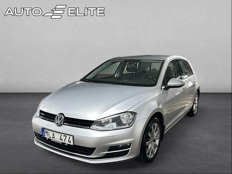 Silver Begagnad 2013 VW Golf VII Halvkombi | 84 800 kr (Marknadspris) - Bild 1/4