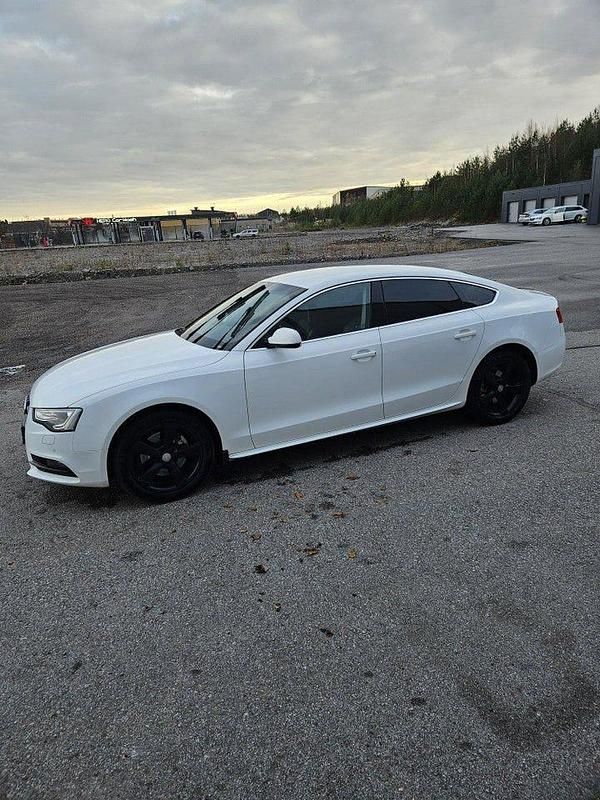 Begagnad 2013 Audi A5 Sportback Comfort Halvkombi | 135 000 kr (Marknadspris) - Bild 1/4