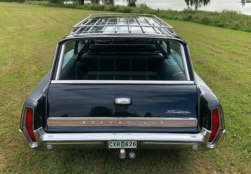 Begagnad Pontiac Bonneville 302 HK (222 kW) 1964 Blå Sedan