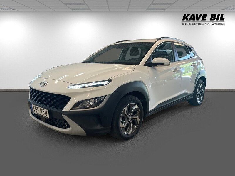 Vit Begagnad 2021 Hyundai Kona Essential SUV | 209 900 kr (Marknadspris) - Bild 1/4