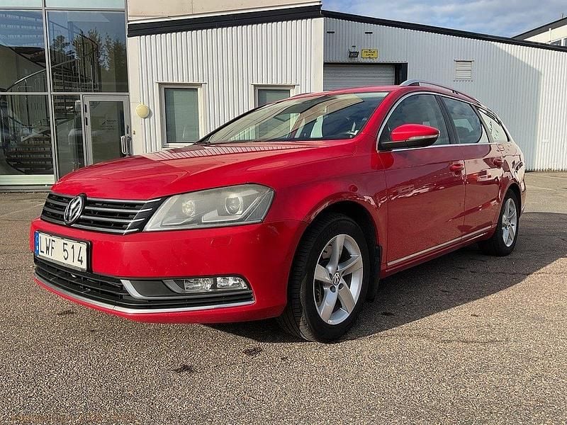 Begagnad 2012 VW Passat Kombi | 44 800 kr (Superpris) - Bild 1/4