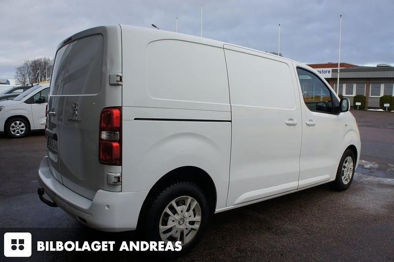 Begagnad Peugeot Expert 122 HK (89 kW) 2019 Vit Van