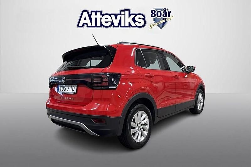 Begagnad VW T-Cross Life 95 HK (69 kW) 2019 Röd SUV