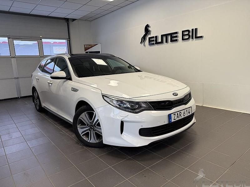 Vit Begagnad 2017 Kia Optima Advance Kombi | 139 900 kr (Marknadspris) - Bild 1/4