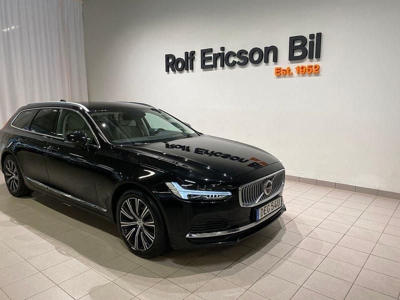 Svart Begagnad 2021 Volvo V90 Inscription Kombi | 299 500 kr (Bra pris) - Bild 1/4