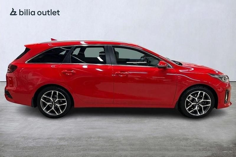 Begagnad Kia Ceed Sportswagon GT-Line 140 HK (102 kW) 2019 Röd Kombi