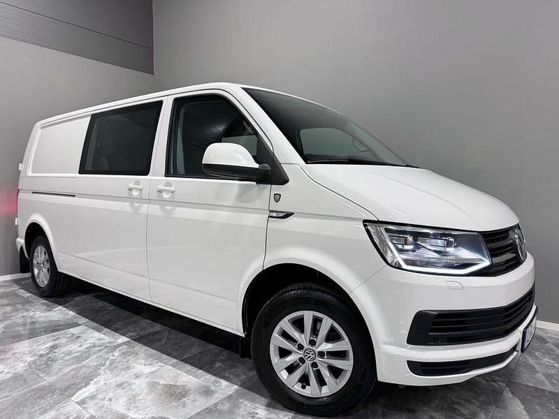 Vit Begagnad 2018 VW T6.1 Van | 294 900 kr - Bild 1/4