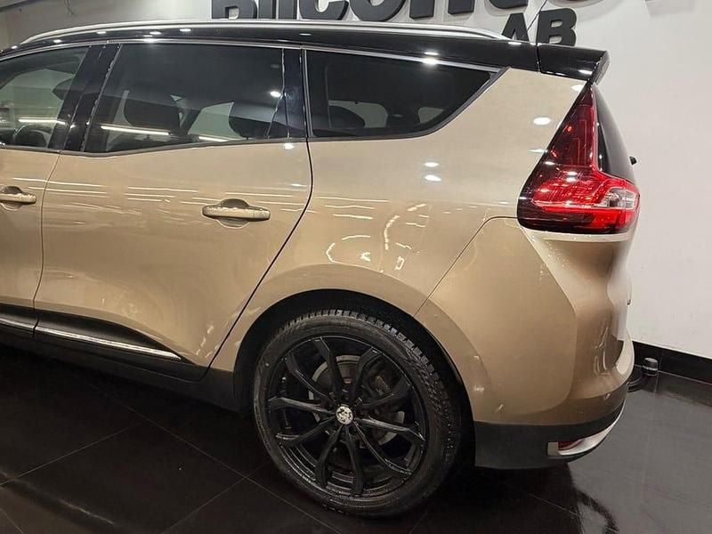 Begagnad Renault Grand Scénic IV 132 HK (97 kW) 2017 Okänd Minibuss