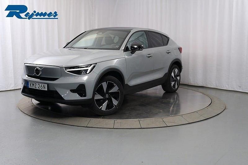 Grå Begagnad 2024 Volvo EC40 Core SUV | 399 900 kr (Marknadspris) - Bild 1/4
