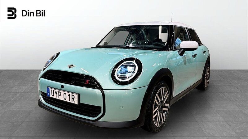 Grön Ny 2025 Mini Cooper S Halvkombi | 399 900 kr - Bild 1/4