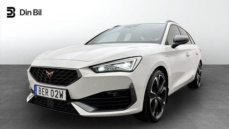 Begagnad Cupra Leon VZ1 150 HK (110 kW) 2024 Candy white Kombi