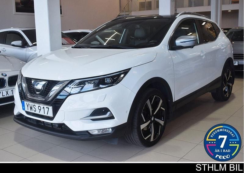 Vit Begagnad 2017 Nissan Qashqai 360º SUV | 164 900 kr (Marknadspris) - Bild 1/4