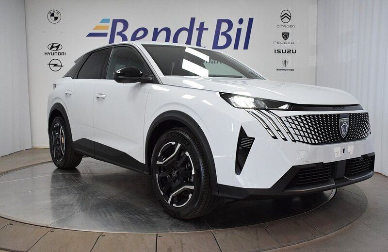 Vit Ny 2024 Peugeot e-3008 Allure SUV | 508 400 kr (Superpris) - Bild 1/3