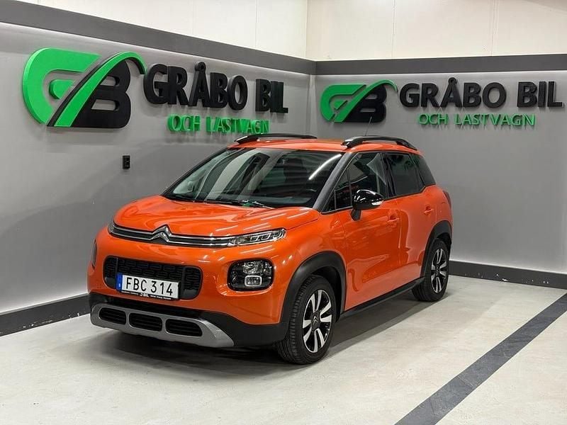 Orange Begagnad 2018 Citroën C3 Aircross PureTech SUV | 99 900 kr (Marknadspris) - Bild 1/4