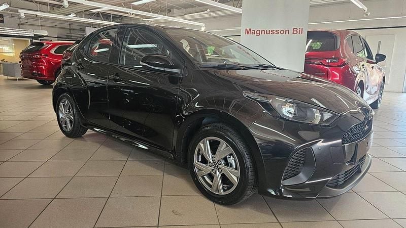 Ny 2025 Mazda 2 Exclusive-Line Halvkombi | 279 400 kr (Marknadspris) - Bild 1/4