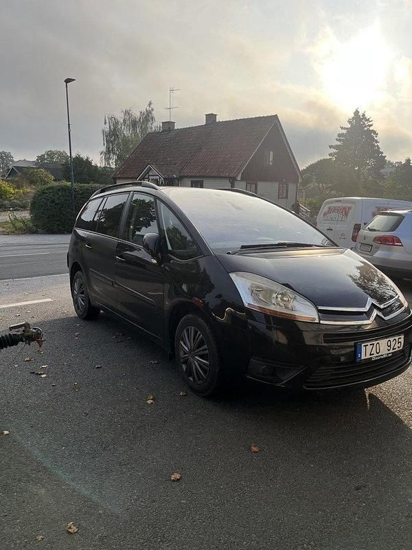 Svart Begagnad 2009 Citroën Grand C4 Picasso Minibuss | 32 000 kr - Bild 1/4