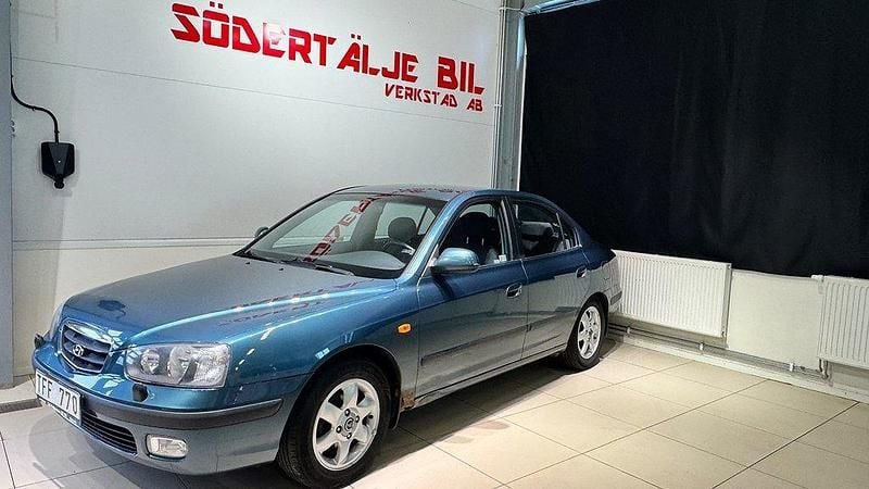 Blå Begagnad 2002 Hyundai Elantra Sedan | 15 500 kr - Bild 1/4