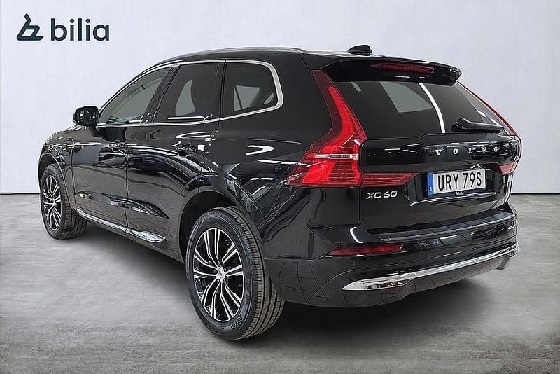 Begagnad Volvo XC60 Inscription 253 HK (186 kW) 2021 Svart SUV