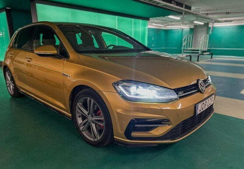 Gul Begagnad 2018 VW Golf VII GT Halvkombi | 167 000 kr (Marknadspris) - Bild 1/4