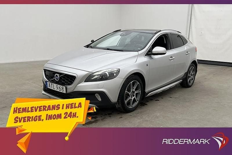 Silver Begagnad 2016 Volvo V40 CC Kombi | 184 800 kr (Lite dyr) - Bild 1/3