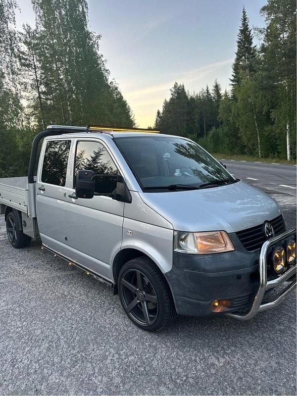 Silver Begagnad 2009 VW T5 Van | 90 000 kr (Lite dyr) - Bild 1/4