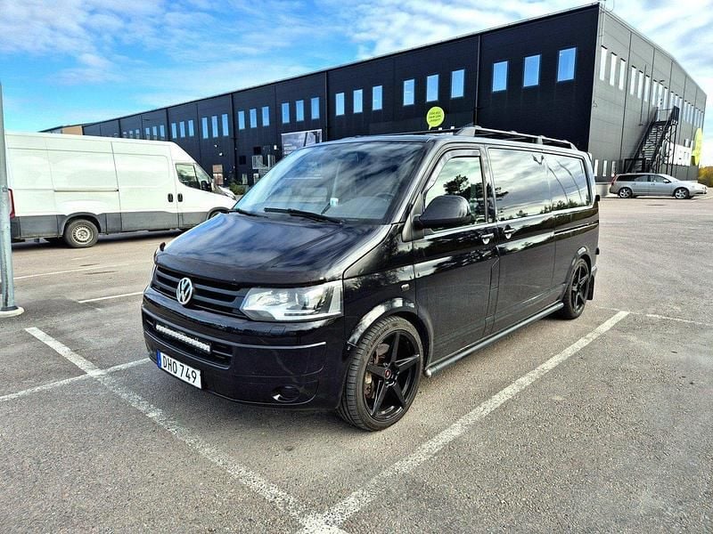 Svart Begagnad 2014 VW T5 Van | 149 000 kr (Dyr) - Bild 1/4
