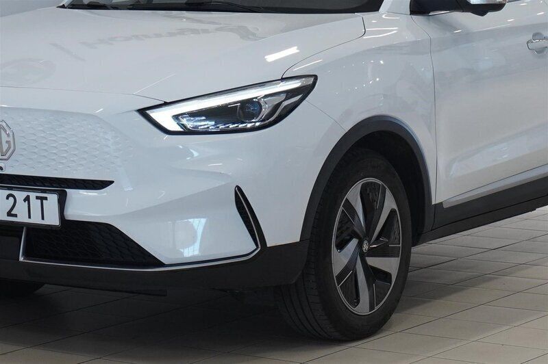 Begagnad MG ZS Luxury 115 kW (157 HK) 2021 Okänd Sedan
