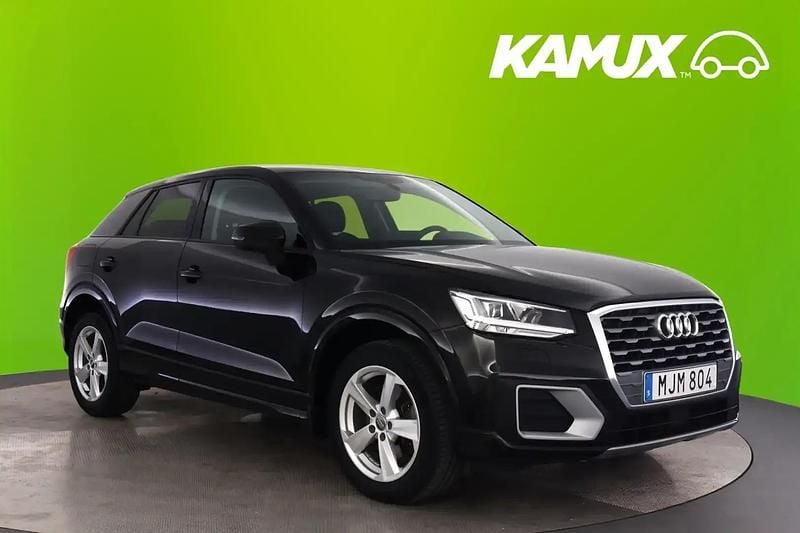 Svart Begagnad 2018 Audi Q2 Sport SUV | 204 800 kr (Lite dyr) - Bild 1/4