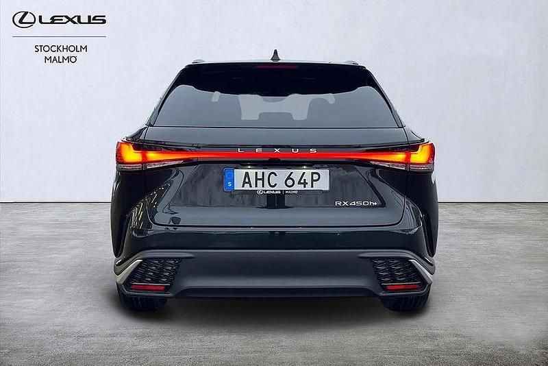 Begagnad Lexus RX450h+ Sport Design Packet 185 HK (136 kW) 2025 Svart SUV