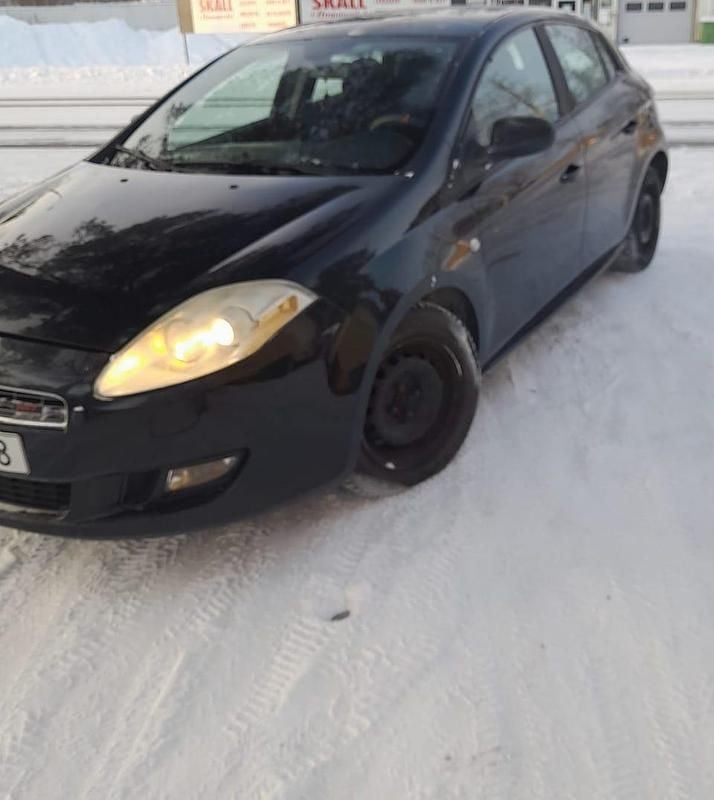 Begagnad 2008 Fiat Bravo Halvkombi | 19 000 kr - Bild 1/4