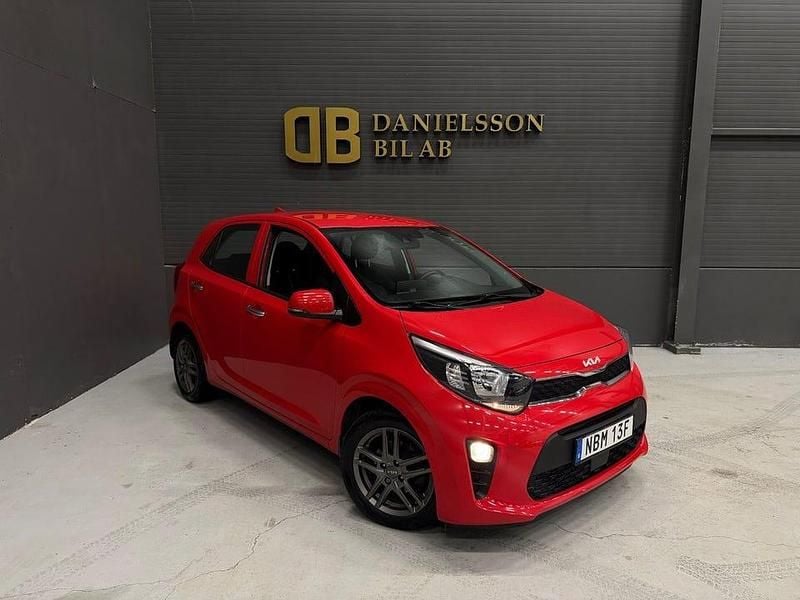 Röd Begagnad 2022 Kia Picanto Advance Halvkombi | 129 800 kr (Marknadspris) - Bild 1/4