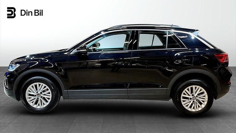 Begagnad VW T-Roc 110 HK (80 kW) 2022 Deep black pearl SUV