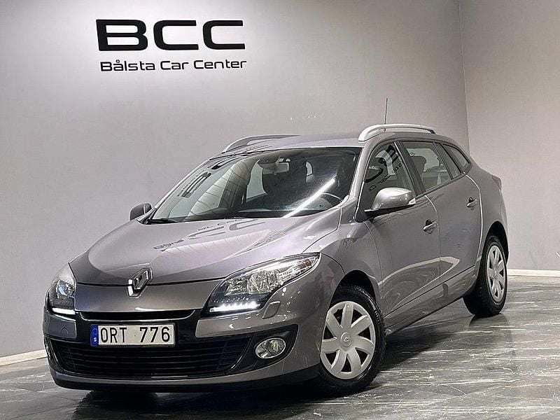 Grå Begagnad 2013 Renault Mégane GrandTour Exception Kombi | 79 900 kr (Lite dyr) - Bild 1/3