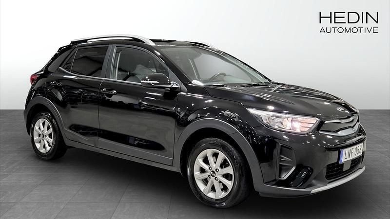 Svart Begagnad 2019 Kia Stonic Advance SUV | 149 900 kr (Bra pris) - Bild 1/4