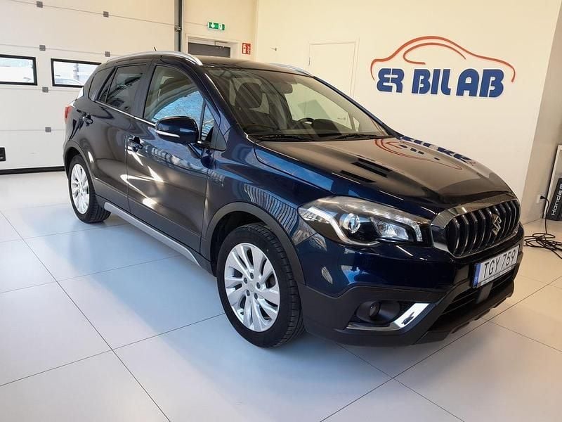 Blå Begagnad 2018 Suzuki SX4 S-Cross SUV | 199 900 kr (Dyr) - Bild 1/4