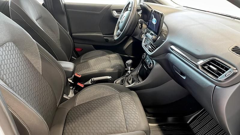 Begagnad Ford Puma Titanium 125 HK (91 kW) 2022 Vit SUV