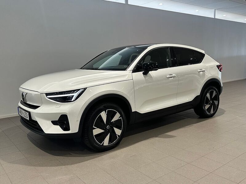 Begagnad 2025 Volvo EC40 SUV | 499 500 kr (Lite dyr) - Bild 1/4