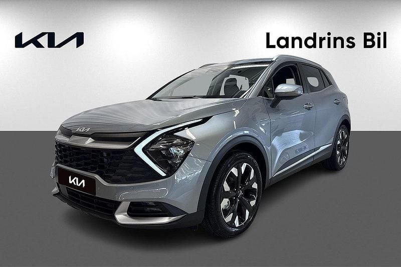 Grå Ny 2025 Kia Sportage 2 SUV | 433 384 kr (Superpris) - Bild 1/4