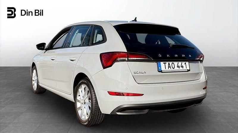 Begagnad Skoda Scala Style 116 HK (85 kW) 2020 Grå Halvkombi