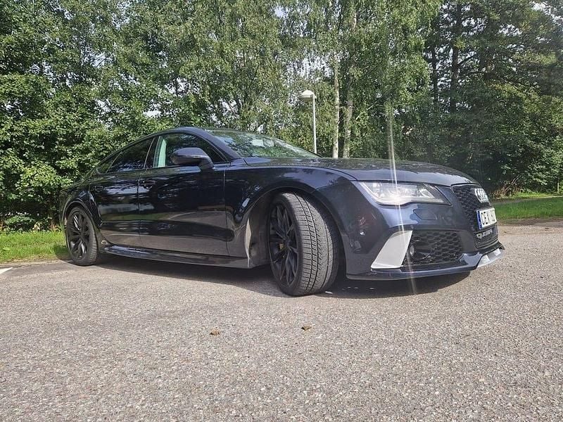 Begagnad Audi RS7 301 HK (221 kW) 2011 Svart Halvkombi