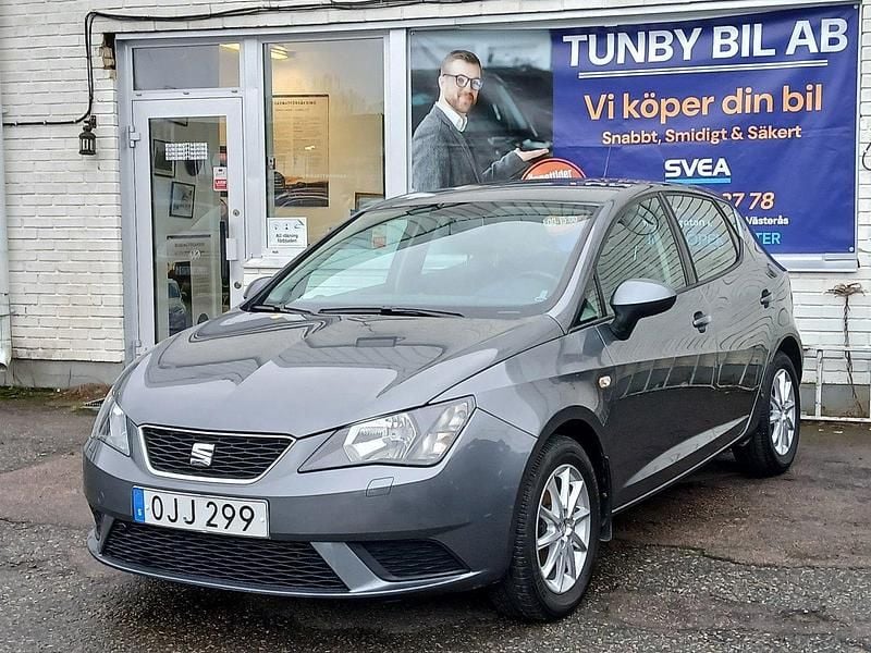 Grå Begagnad 2016 Seat Ibiza Style Halvkombi | 99 900 kr (Marknadspris) - Bild 1/4