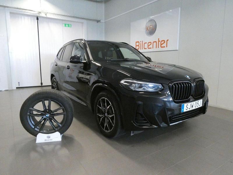 Svart Begagnad 2021 BMW X3 M Sport SUV | 429 900 kr (Marknadspris) - Bild 1/3
