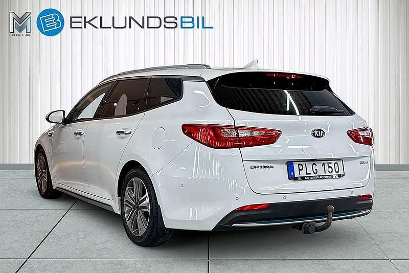 Begagnad Kia Optima Advance 156 HK (114 kW) 2017 Vit Kombi